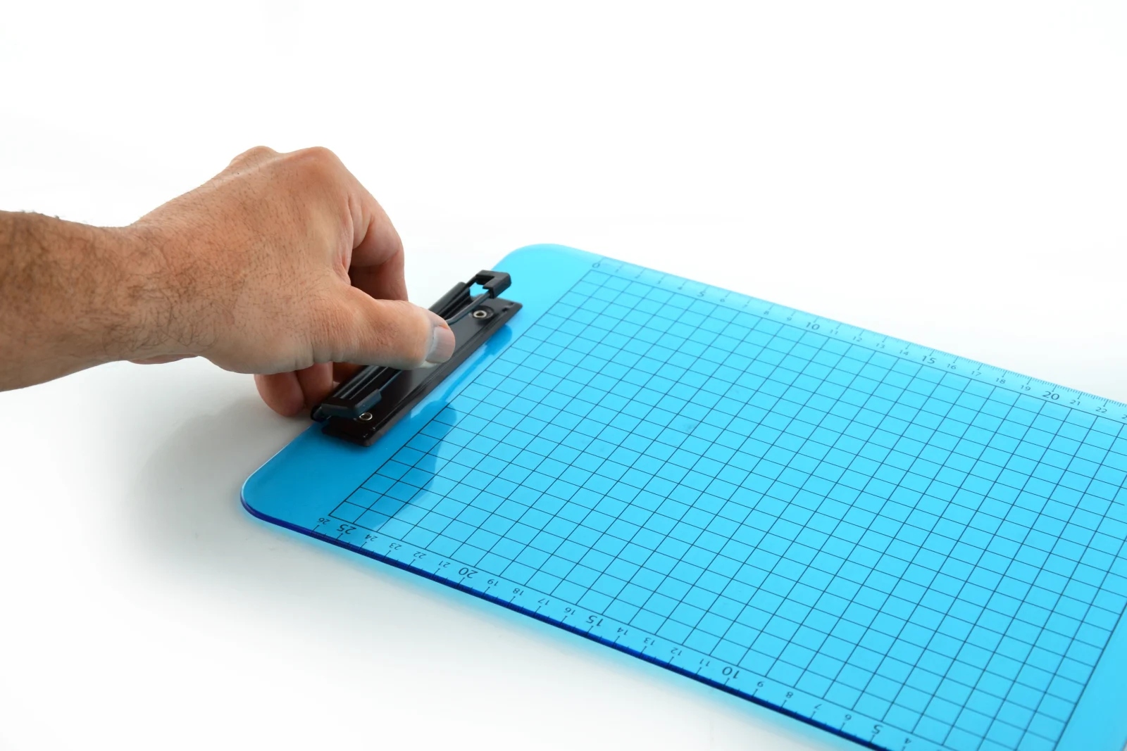 Clipboard standard Office box, A4, transparent PP, albastru – imaginea 3