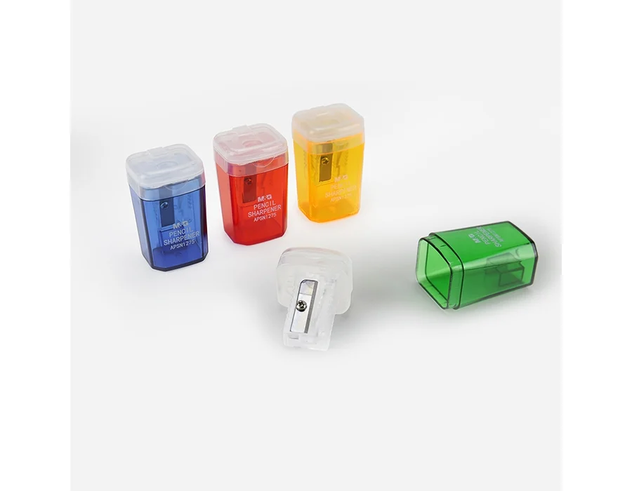 Ascutitoare din plastic cu o gaura, rezervor si capac, diverse culori, M&G – imaginea 2